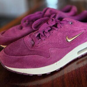 Women’s Nike Air Max 1 Premium SC Jewel Bordeaux Burgundy Suede